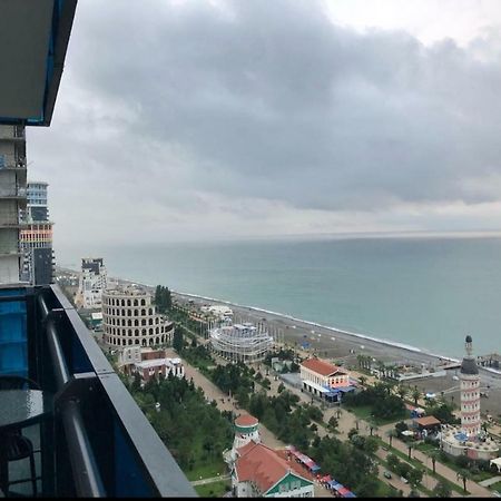 Lamar Hotel Batum Dış mekan fotoğraf
