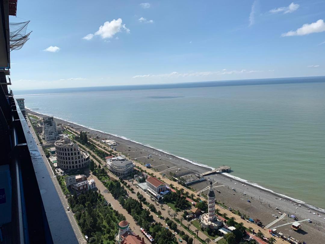 Lamar Hotel Batum Dış mekan fotoğraf