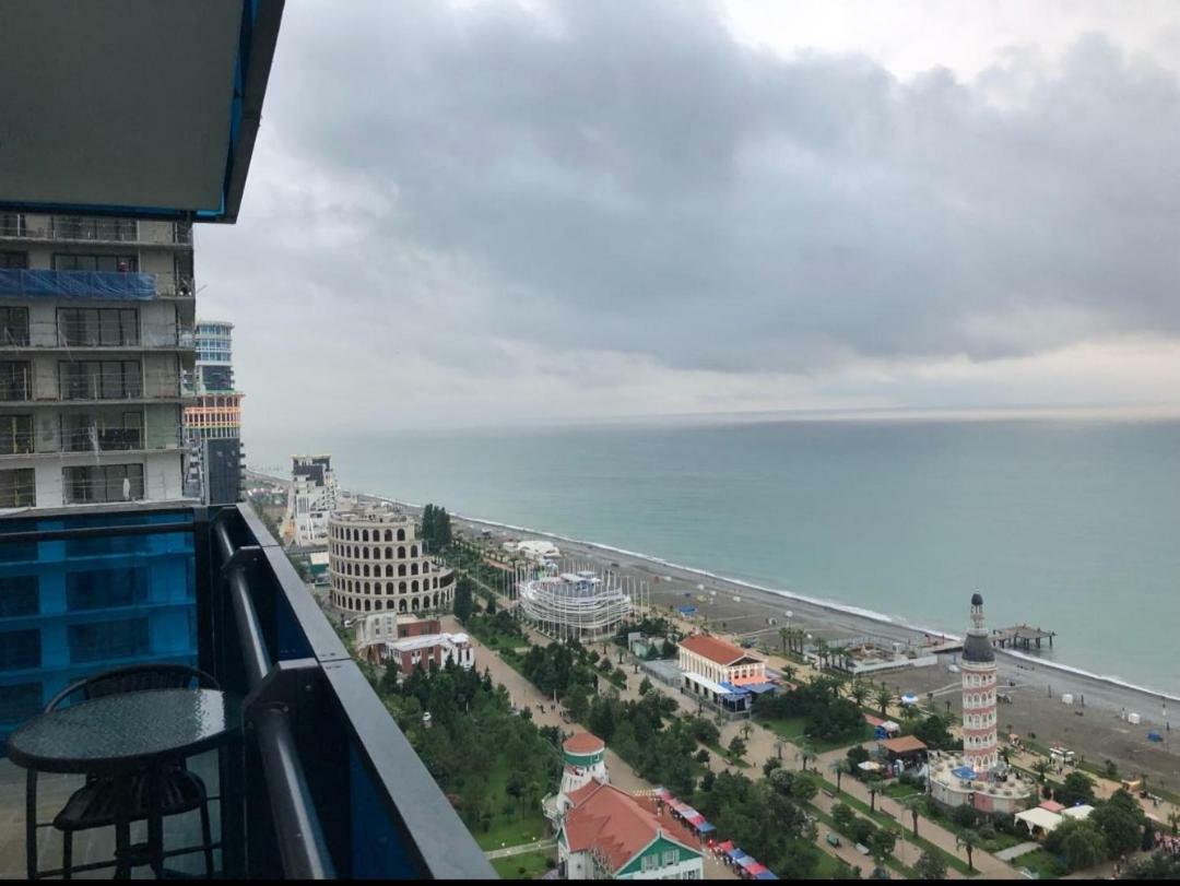 Lamar Hotel Batum Dış mekan fotoğraf